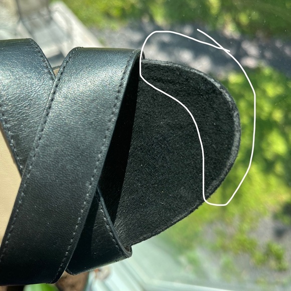 Aldo Black High-Heel Shoe. Size 7.5 - Picture 9 of 10